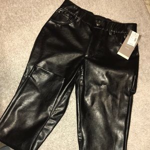 Black leather pants🖤